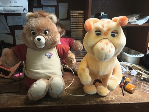 Teddy ruxpin his pal grubby - teddy,
