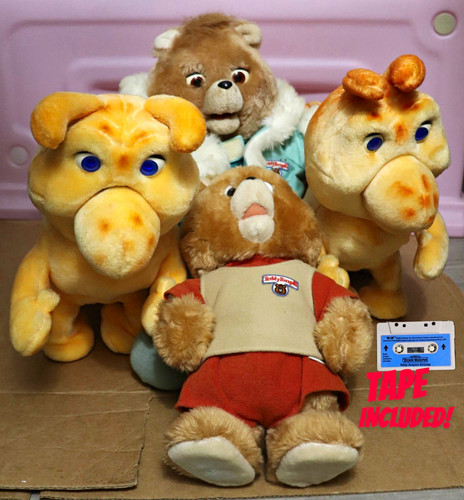 Vintage teddy ruxpin 1985 - teddy,